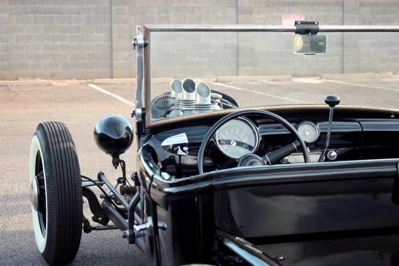 Illustration for article titled American Traditions, Hot Rods, and Horses; Desert blast in a 2013 Mustang